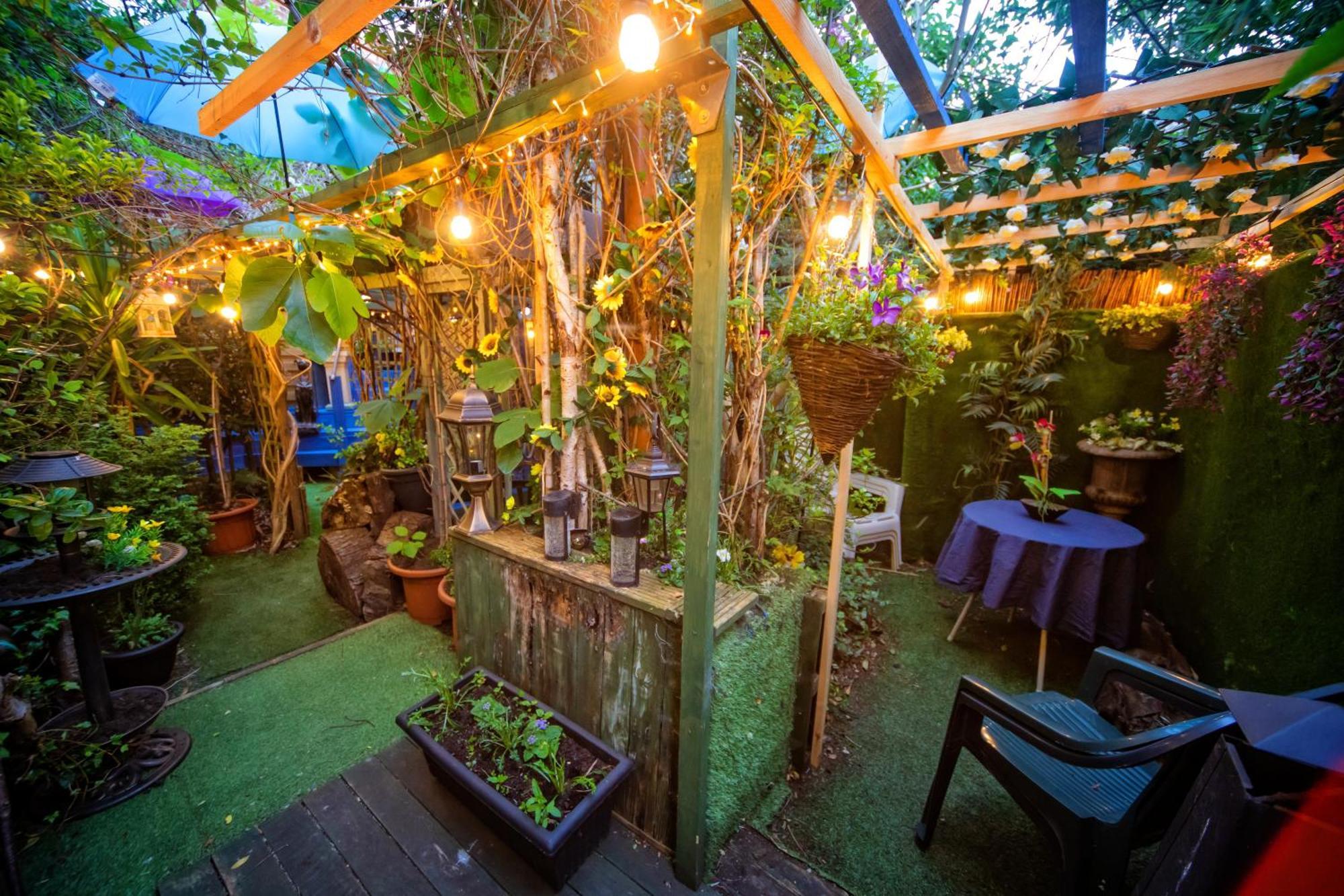 The Secret Garden Appartement Newark upon Trent Buitenkant foto